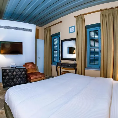 Madama 5* Nikosia